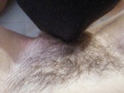 ЛИЖЕТ МОЮ ВОЛОСАТУЮ КИСКУ КРУПНЫМ ПЛАНОМ, РАЗДВИНУЛА НОГИ И ДАЛА ПОЛИЗАТЬ ВОЛОСАТУЮ ПИЗДУ 10/16