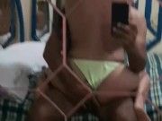 Mi papi me excita con sus dedos en mi culo y su gruesa verga  con mi clitóris 6/16