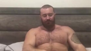 OnlyfansBeefBeast Wes Norton Beefy Hung Bodybuilder Musclebear Big Dick Flexing Alpha Bull Bear Hot
