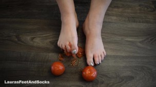  Crush food with my barefeet, crushing tomatoes 
