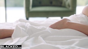 BLACKED Hotwife Alexis films herself fucking hubby's friend