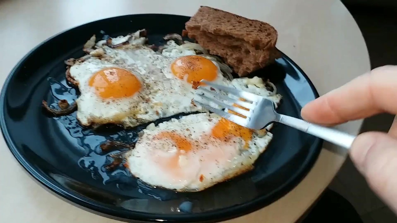 Kozzy faz café da manhã e goza na comida, porra gostosa - Vídeo de sexo grátis - RedTube