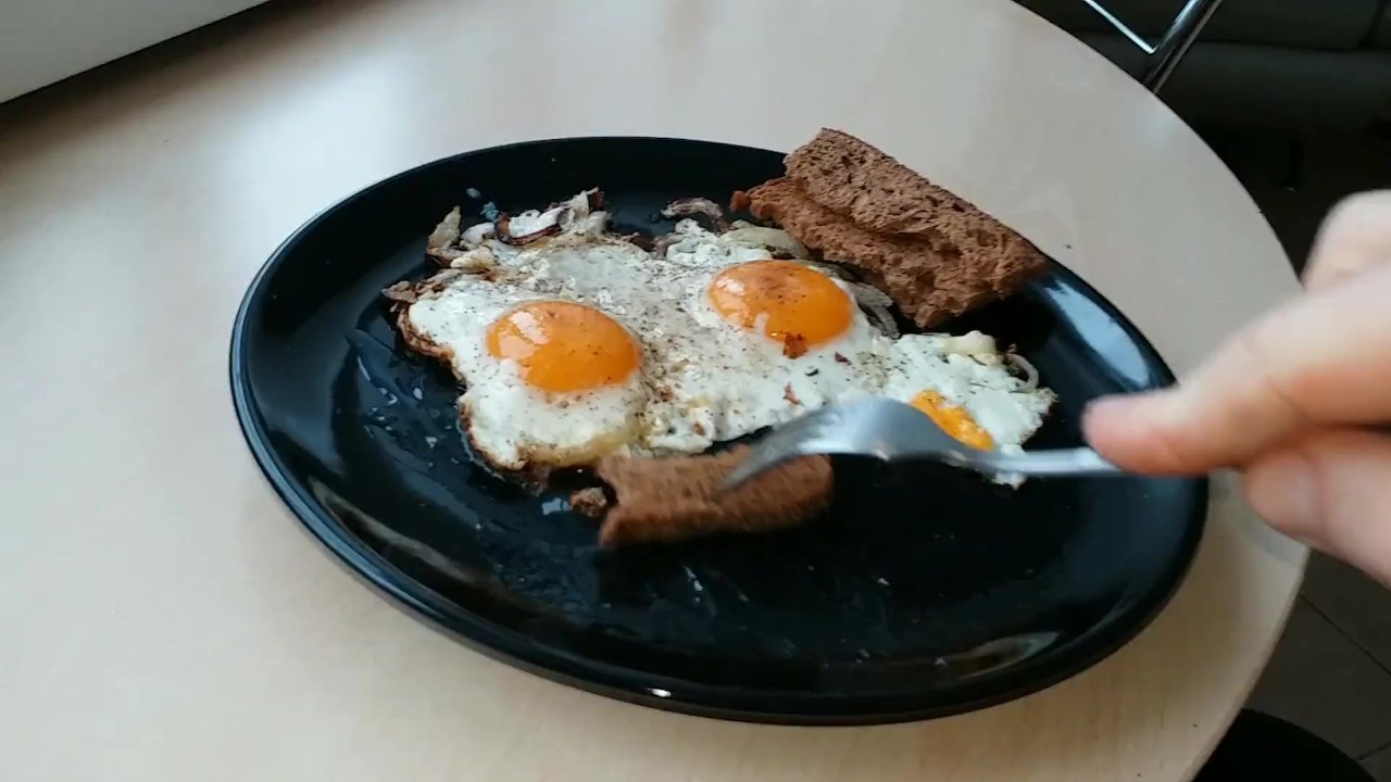 Kozzy faz café da manhã e goza na comida, porra gostosa - Vídeo de sexo grátis - RedTube