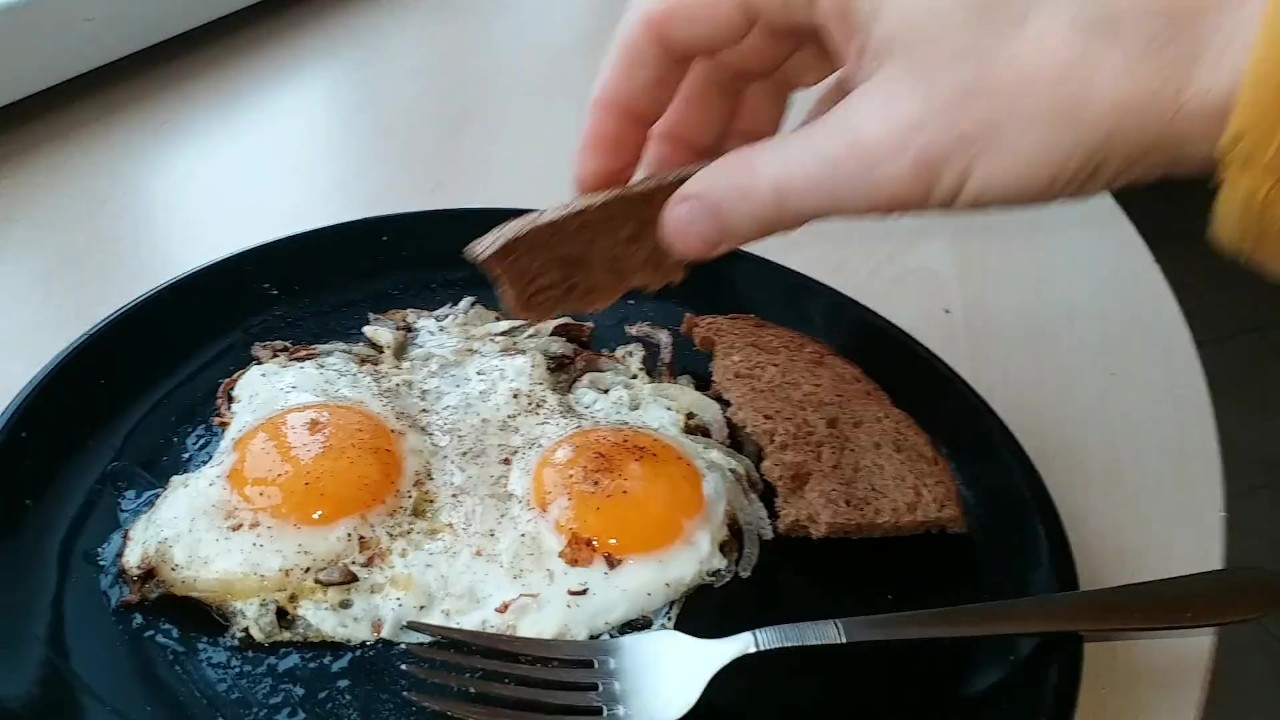 Kozzy faz café da manhã e goza na comida, porra gostosa - Vídeo de sexo grátis - RedTube