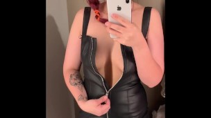 peep in the fitting room