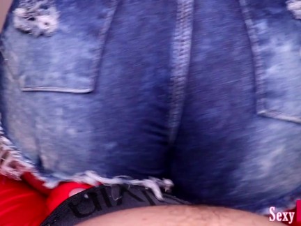 Hot Lap dance in Short Jeans Made me Cum through Underwear