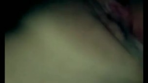 esta noche me puse porno en la tele y no pude resistirme a usar mi juguete sexual