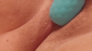 I got a new O enchancing cream!! Watch me rub my clit with it.