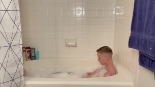 Having some fun in the Tub
