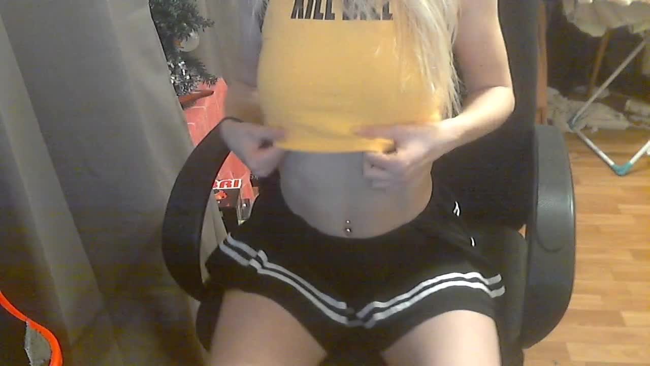 School Girl Blowjob and Fuck Homemade - RedTube