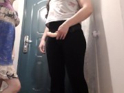 Курьерша протестировала страпоны на двух клиентках, которые остались довольны  - lesbian_illusion  2/16