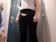 Курьерша протестировала страпоны на двух клиентках, которые остались довольны  - lesbian_illusion  4/16