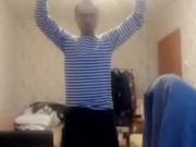 Трясу мизерной писькой под цоя он жыв 3/16