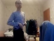 Трясу мизерной писькой под цоя он жыв 4/16