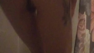 Lilith squirt during shower play
