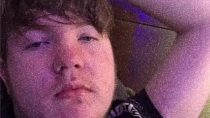 OMG TIKTOK!!!! CUM take a stroke with this 18 YEAR OLD TWINK BOY!!!!
