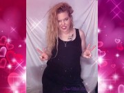 Autobiography of Nicki Minaj. Smeared lipstick with emotions. 1/16