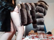 Выебала двух сучек в шубах - IkaSmokS 4/16