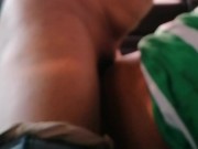 Me cojo a la casada del granjero y casi nos encuentra en su finca 7/16