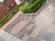 Caminamos por el parqueadero con el Lush activado, miren su reacción! 4/16