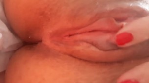 Valentine's Morning Masturbation 