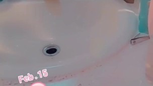 Horny lonely Milf made her self cum