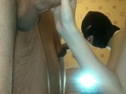 Сочный мокрый минет перед зеркалом 15/16