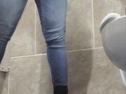 Uniqueen peeing and slurping it off the bathroom floor come see me be disgusting daddy  8/16