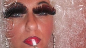 SMOKING SLUT VIDEOS 003