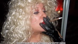 SMOKING SLUT VIDEOS 007