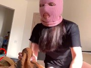 Я хорошенько отсосала лучшему другу, пока мой парень пахал на работе. Друг кончил мне в ротик! 3/16