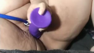 Bbw fucks her pussy. Little play time
