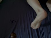 Жена первый раз пробует черный член и получает сперму в киску 5/16