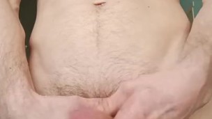 Young dutch jerking, playing and cumming 