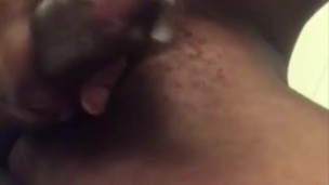 Workout Ball gets jizzed on OnlyFans / jocktheblackthoot