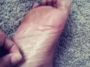 Feet feet