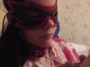 Сучка на поводке сосала и принимала сперму в киску - Screenshot 7 of 16 - Pussy