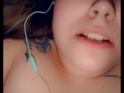 Bbw fucks her tight pussy