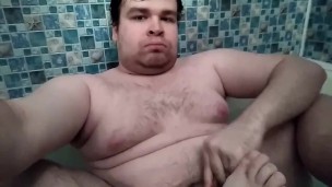 Артем сам себе лижет ноги дрочит ногами сам себе self suck autofellatio self footjob