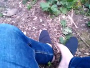 Артем сосет сам себе дрочит ногами лижет кончил в лесу self suck autofellatio self footjob