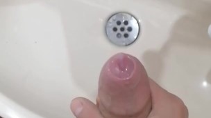 Botando leche