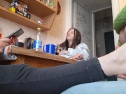 Игра правда или действие превратилась в траходром на кухне - lesbian_illusion 12/16