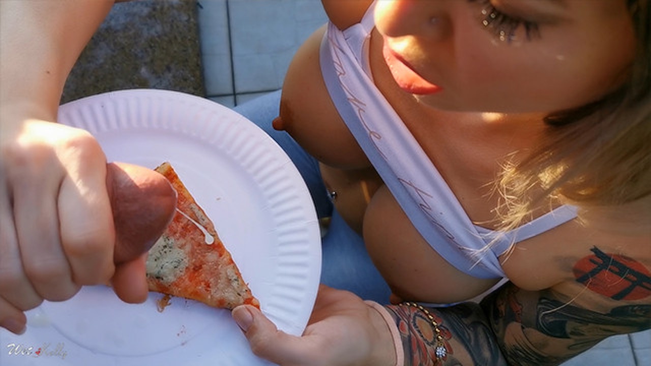 Wild food porn fantasy. Eating my pizza with cum topping. WetKelly - RedTube