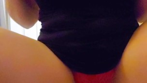 Hot Amateur MILF cums hard and loud - wet pussy sounds 