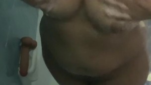 Quick Morning Masturbation While My Boyfriend is