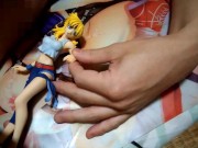 ジーパンタンクトップのスパロボリューネ・ゾルダークのフィギュアに大量ぶっかけオナニー - Screenshot 12 of 16 - Game