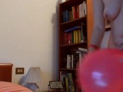 Nicoletta rides these balloons to orgasm 4/16