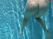 Underwater stripping and seducing by Jessica 11/16