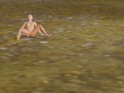 se masturba com brinquedo atirado por canhão 12/16