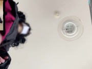【女装】私服〇学生が天井の電球を取り換え、逆さ撮りで可愛い白パンチラ！ - Screenshot 5 of 16 - Panty